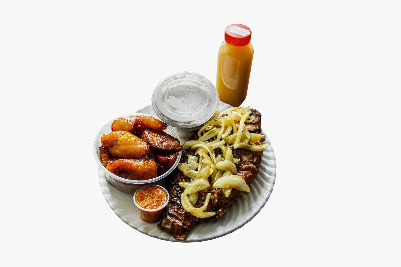 Menu poisson aux oignons avec alloko, dégué et jus d'orange